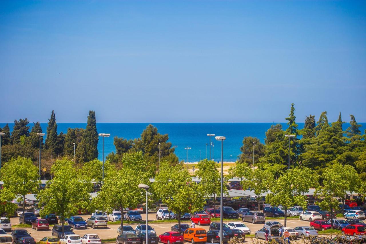 Apartment Dora Near Sea And Center With Private Garage بوريتش المظهر الخارجي الصورة
